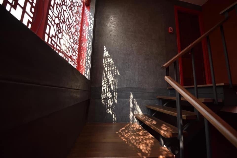 Caiyong Hometel & Cafe'S Studio Bangkok Eksteriør bilde